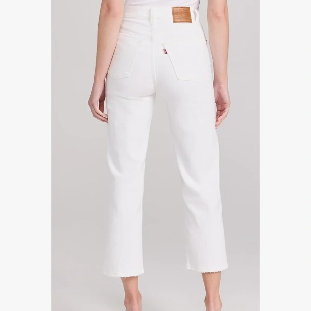 Levi’s Ribcage Straight Ankle 25
